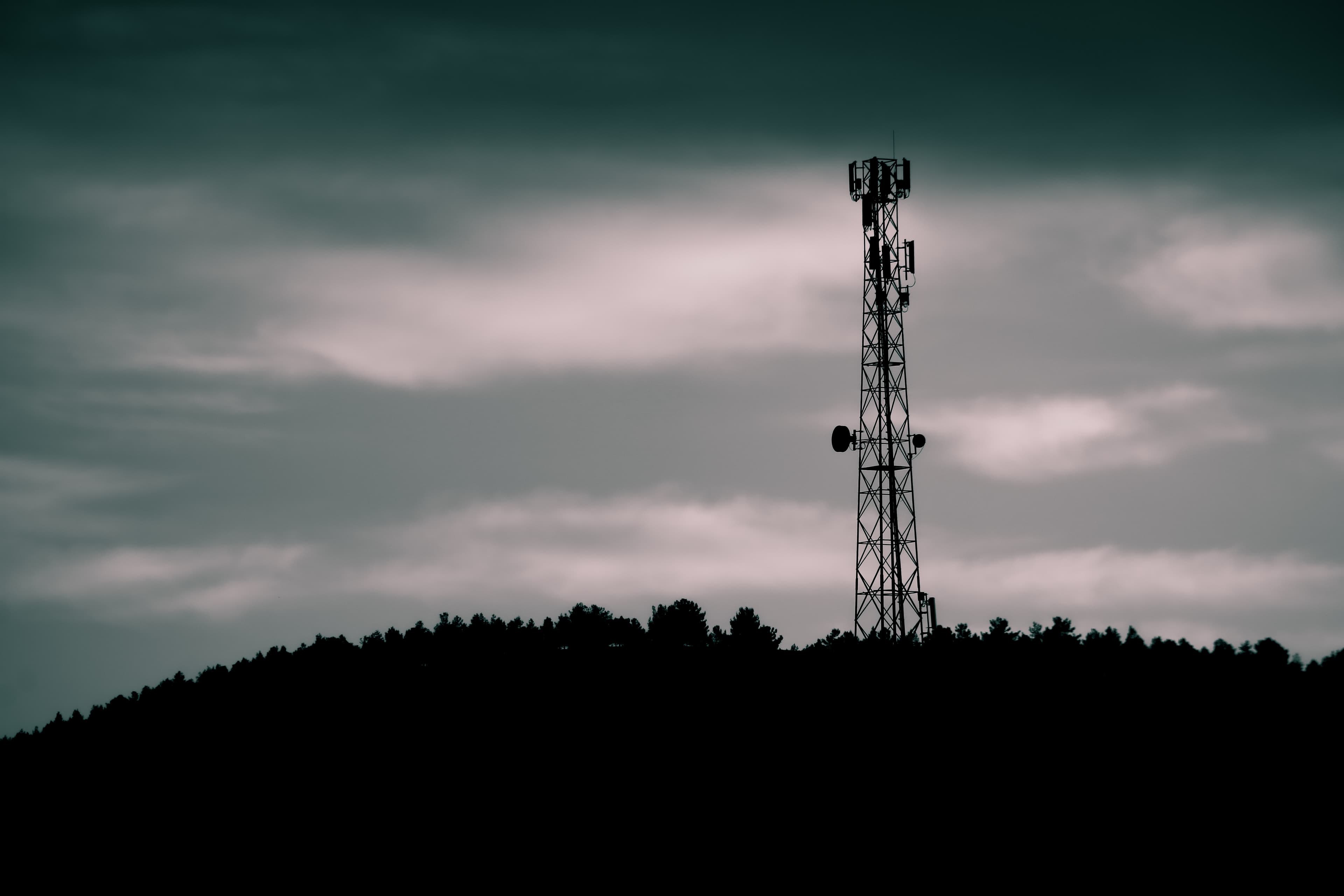Cell assist uses cellular towers to improve tracking.